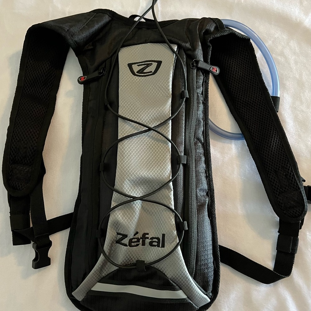 ZEFAL WATER HYDRATION BACKPACK ONLY Outdoot Hiking Camping Activewear Jogging